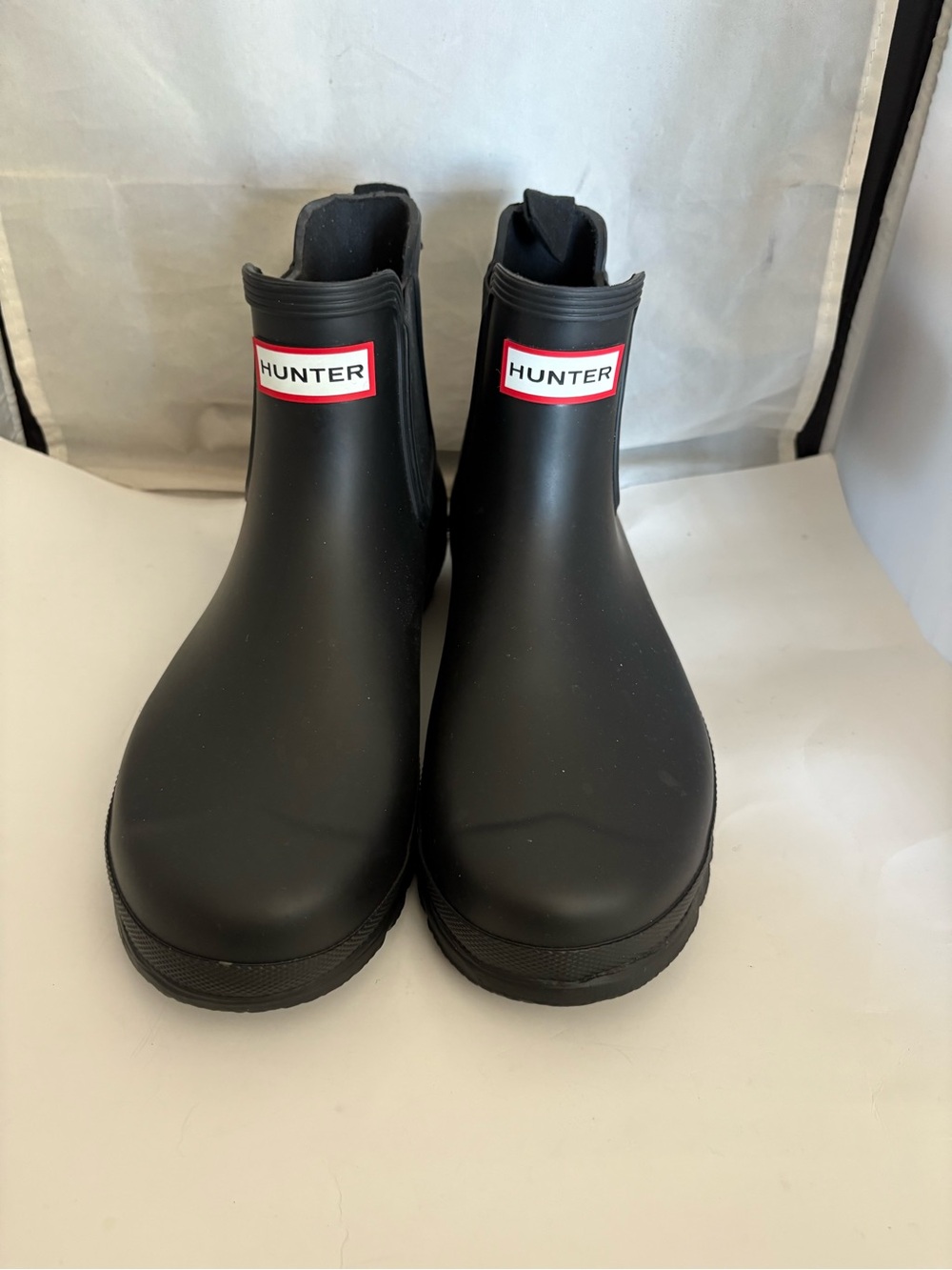 Hunter Chelsea style waterproof ankle rain boot 9